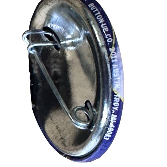 Vintage 1987 Button Up Spuds Mackenzie Hang Twenty Bud Light Pinback Button - Picture 5 of 7